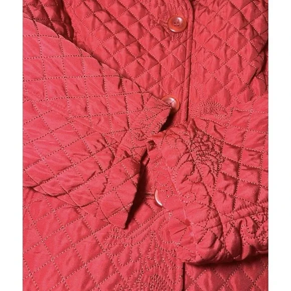 RQT Womens Size PM Quilted Jacket Red Petite Lightweight Button Front Embroidery - Picture 12 of 15